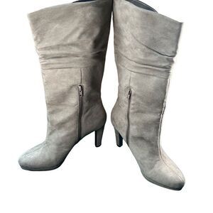 Mootsies Tootsies Women's Mid-Calf MoPunchie high heels Tan Boots Size 9